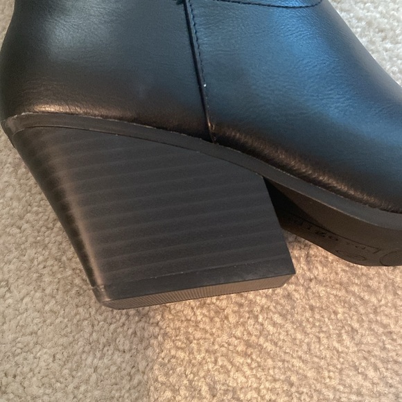 Indigo road black NIB size 7.5 M boots - Picture 9 of 10